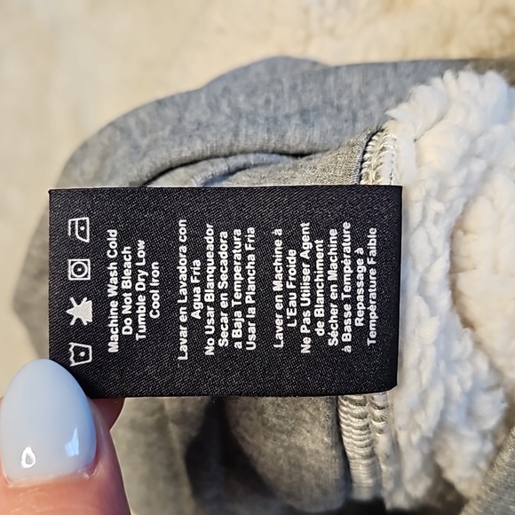 UGG Daylin Bonded Fleece Unisex Sweatpants with Logo Sz Small *NWT* MSRP $148 - Picture 12 of 13